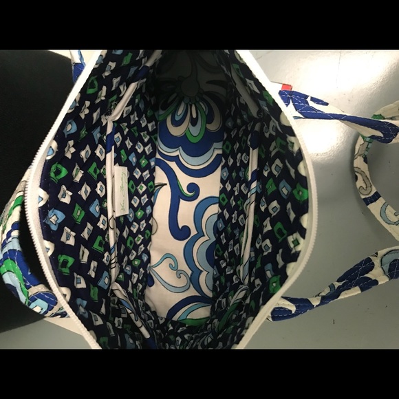 Vera Bradley Mediterranean White - Picture 3 of 3